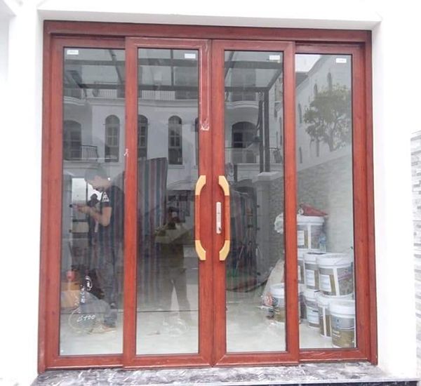 Cửa nhôm kính