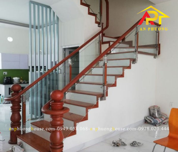 Xây Dựng Cơ Khí An Phương - Đơn vị lắp đặt cầu thang lan can kính uy tín tại Bình Dương