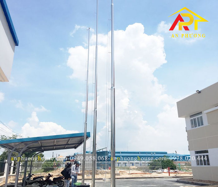 Đặc điểm nổi bật của cột cờ inox
