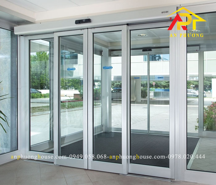 Cửa đi mở trượt 4 cánh