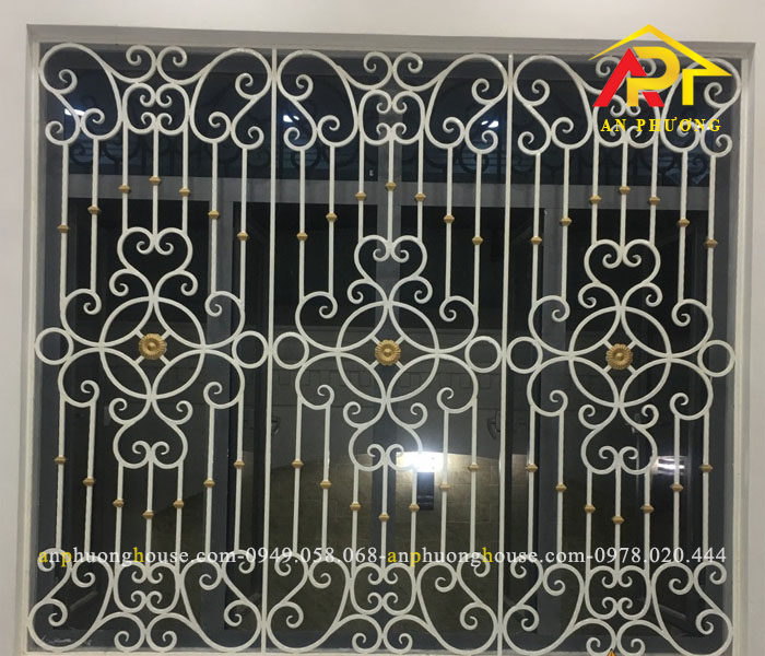 Lợi ích không thể bỏ qua khi sử dụng khung bảo vệ mỹ nghệ