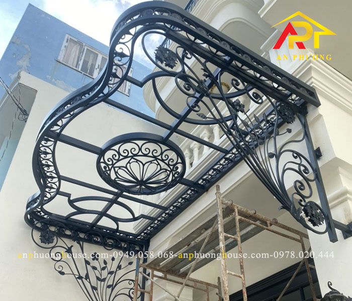 Xây Dựng Cơ Khí An Phương thi công mái sắt mỹ nghệ uy tín, chất lượng tại Bình Dương