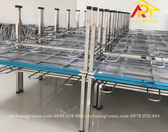 Bàn Ghế Ăn Inox Cho Công Ty Chất Lượng Cao Tại Bình Dương