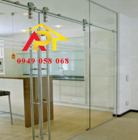 CỬA KÍNH MỞ TRƯỢT M01
