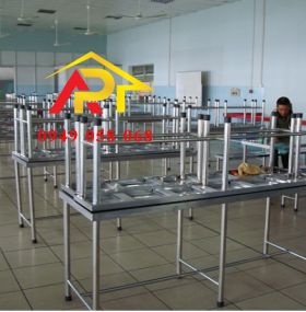 BÀN GHẾ CÔNG TY