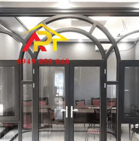 CỬA ĐI 2 CÁNH MÀU XÁM  - KIỂU VÒM X06