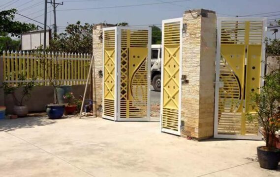 CỬA CỔNG 4 CÁNH M04