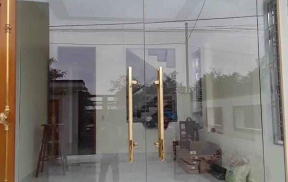 CỬA KÍNH BẢN LỀ SÀN M01 2