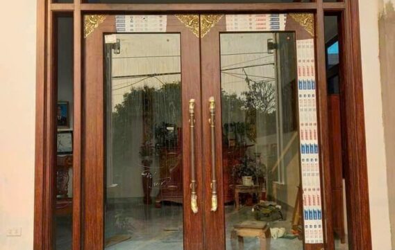 CỬA 2 CÁNH VÂN GỖ - HỆ THỦY LỰC AP5