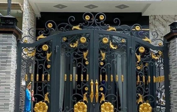 CỬA CỔNG MỸ NGHỆ 4 CÁNH M03