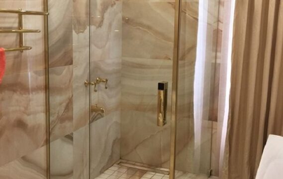 VÁCH KÍNH NHÀ TẮM M03 2