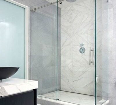 VÁCH KÍNH NHÀ TẮM M02