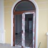 CỬA ĐI 2 CÁNH VÂN GỖ - KIỂU VÒM VG02