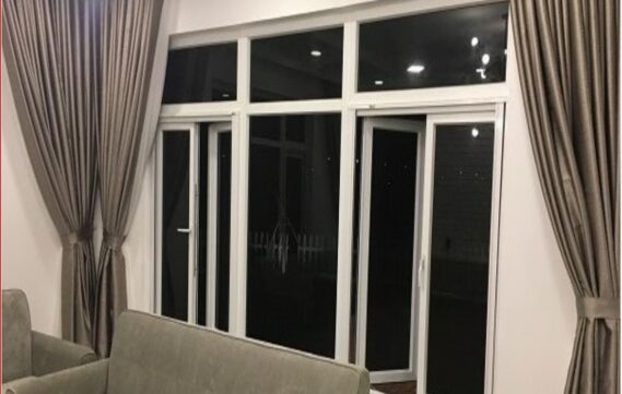 CỬA SỔ 2 CÁNH MÀU TRẮNG - KẾT HỢP VÁCH KÍNH S05